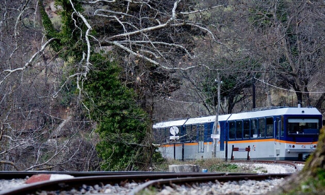 Αχαΐα: Το «κρυφό» πόρισμα για τον Οδοντωτό – Βράχοι «κρέμονται από μια κλωστή»