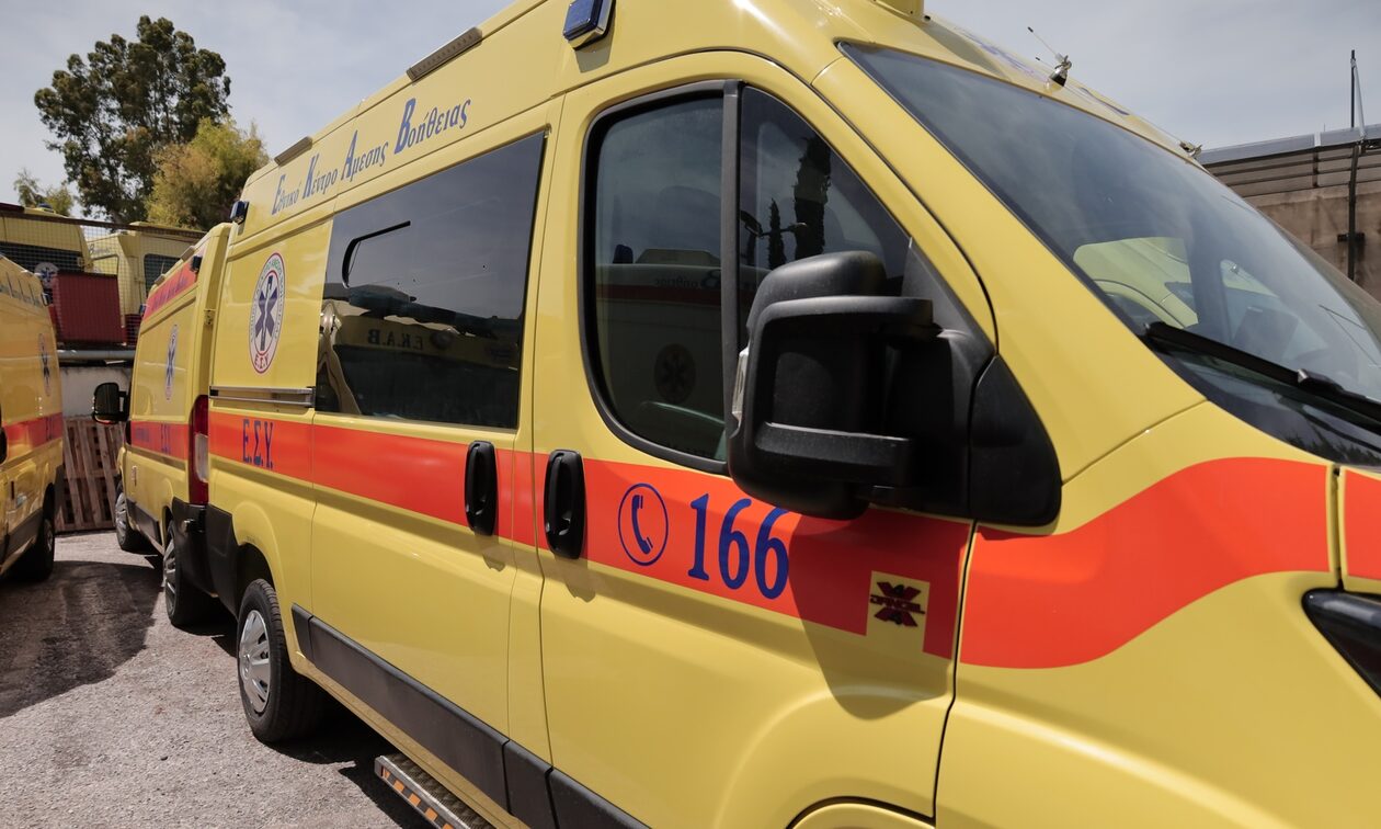 Τροχαίο έξω από το Υπουργείο Πολιτικής Προστασίας – Σε σοβαρή κατάσταση ο οδηγός μηχανής