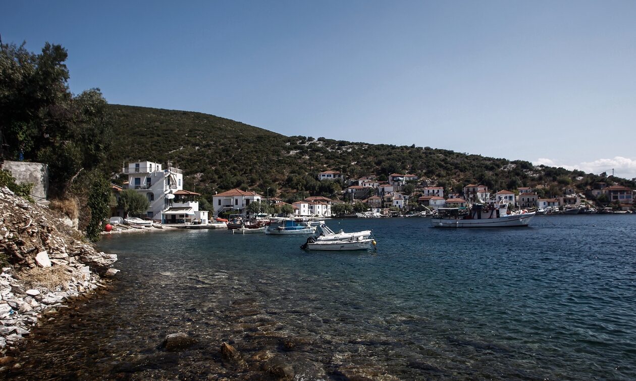 Τουρισμός για όλους: Οι δικαιούχοι και τα ποσά ενίσχυσης – Πότε ανοίγουν οι αιτήσεις