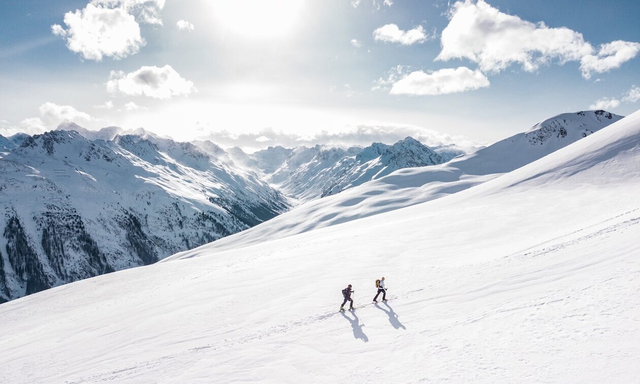 Συναγερμός στην Ελβετία: Αγνοούνται έξι σκιέρ