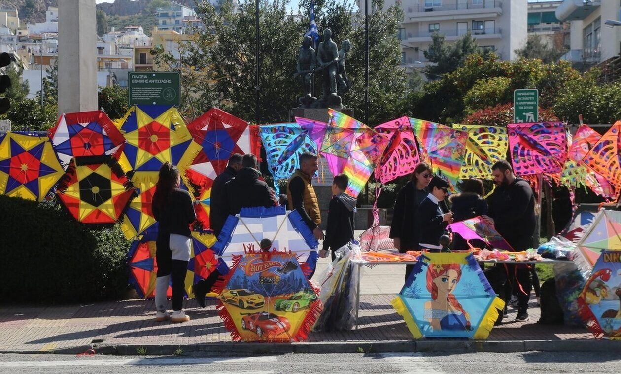 Αργίες 2024: Πότε πέφτει η Καθαρά Δευτέρα – Τι μέρα πέφτει η 25η Μαρτίου