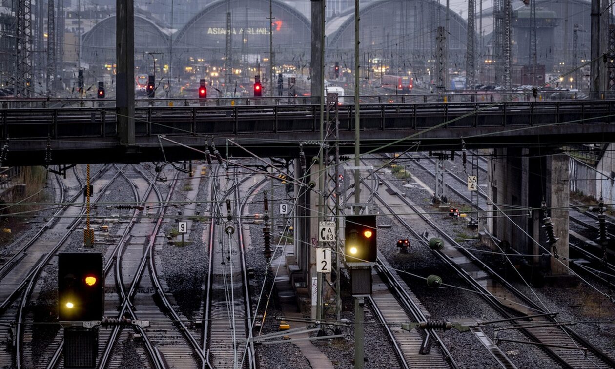 Νέο απεργιακό χάος στη Γερμανία: Κυκλοφοριακό κομφούζιο σε τρένα και αεροδρόμια