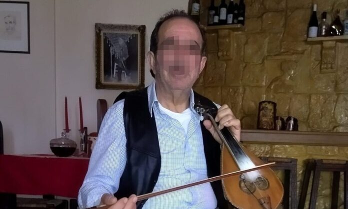 1530554-irakleio-liraris.jpg