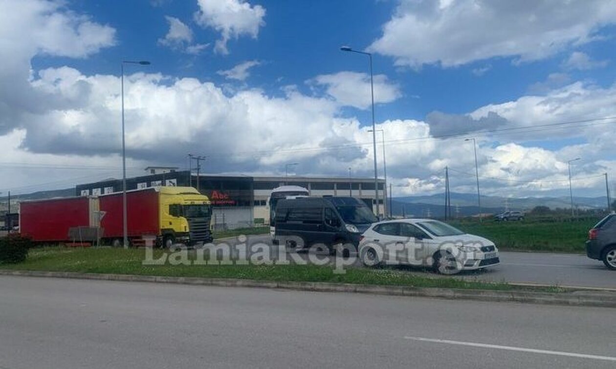 Κυκλοφοριακές ρυθμίσεις στην Α.Θ.Ε.: Ουρές χιλιομέτρων στους παραδρόμους Λαμίας