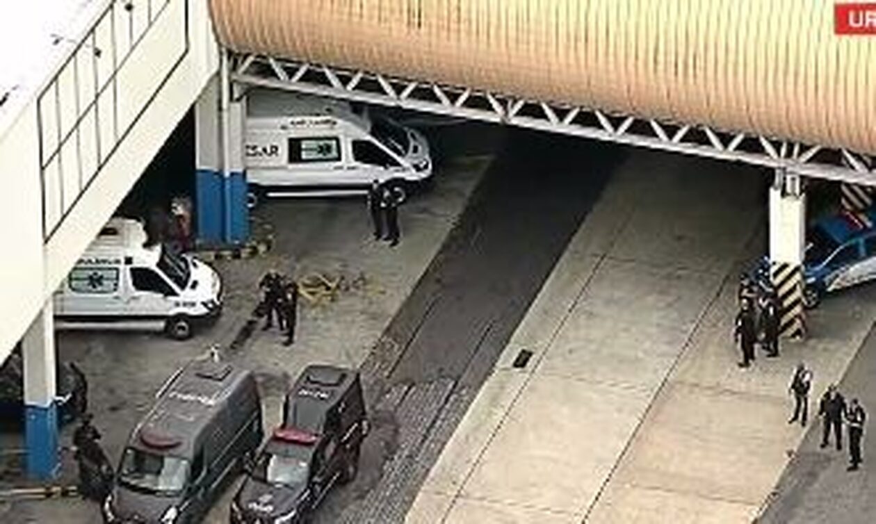 Βραζιλία: Ένοπλος κρατά ομήρους 17 ανθρώπους σε λεωφορείο στο Ρίο ντε Τζανέιρο