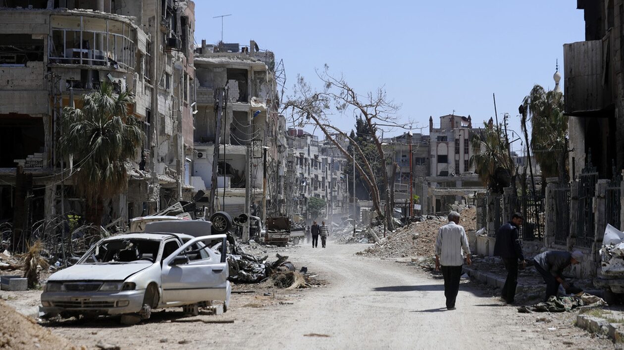 Πόλεμος στη Συρία: 507.000 νεκροί και εκατομμύρια πρόσφυγες σε δεκατρία χρόνια