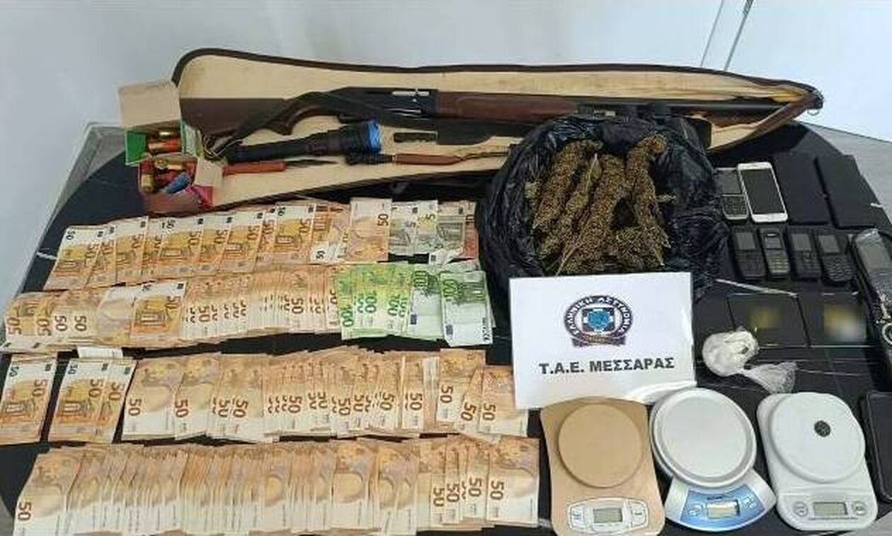Ηράκλειο: Σύλληψη δύο ανδρών για ναρκωτικά – Έκρυβαν σε υπαίθριο χώρο μισό κιλό κάνναβης