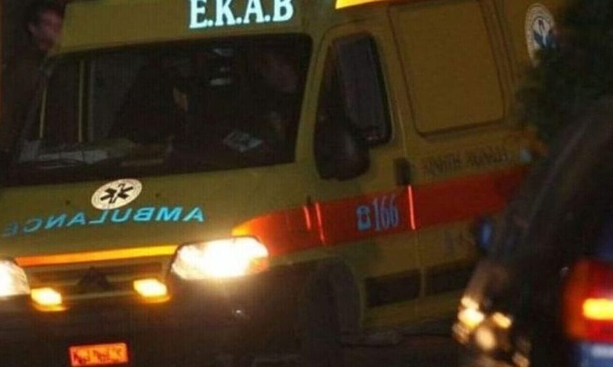 Χαλκίδα: Στο νοσοκομείο 35χρονος οδηγός δικύκλου μετά από τροχαιο