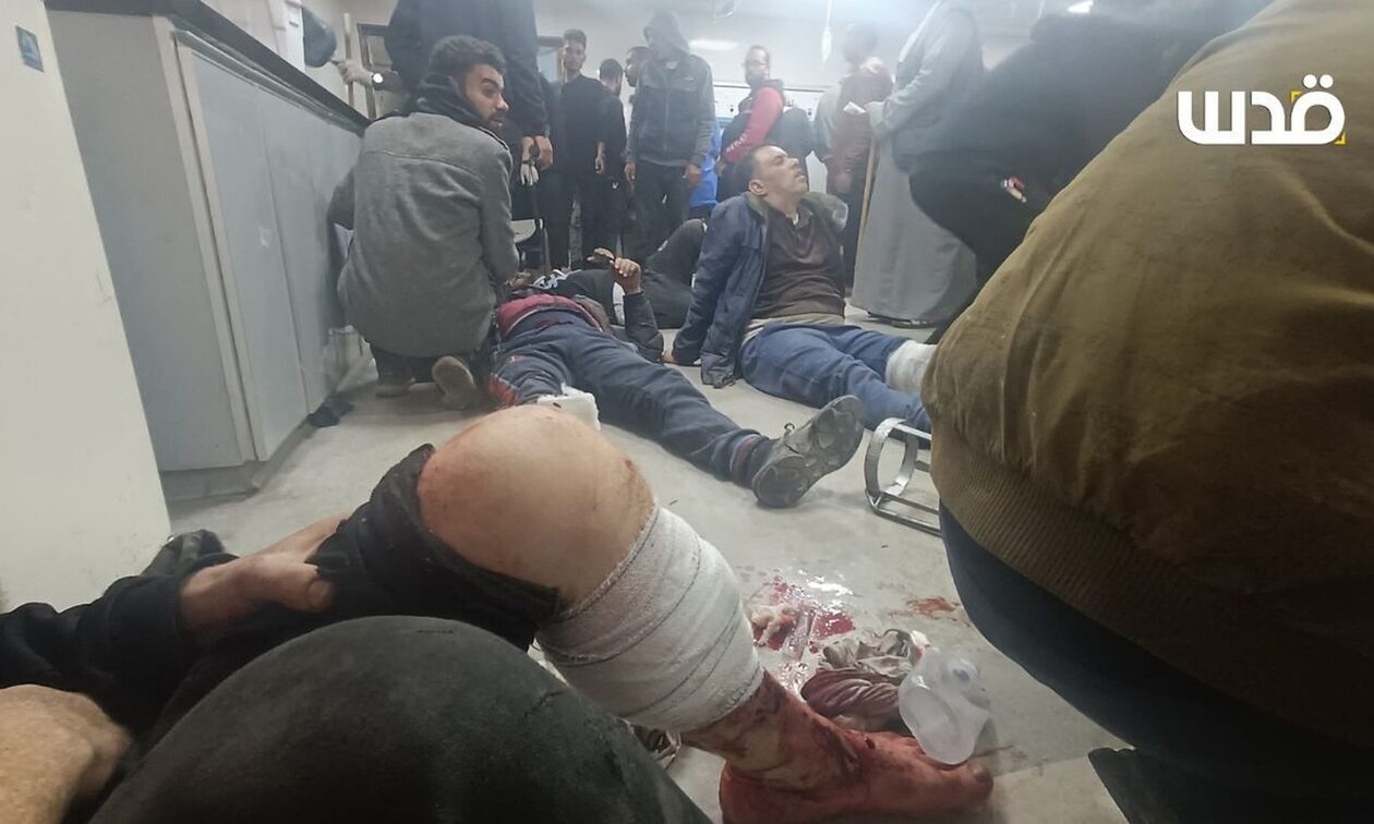 Πολεμική «κόλαση» γύρω από το νοσοκομείο αλ-Σίφα στη Γάζα – Όπου φύγει-φύγει οι άμαχοι