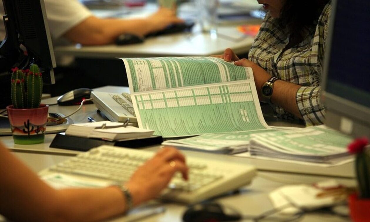 ΑΑΔΕ: Ενοποιούνται ΔΟΥ σε Ατική και Θεσσαλονίκη – Τι είναι οι Υπηρεσίες Φορολογικής Εξυπηρέτησης