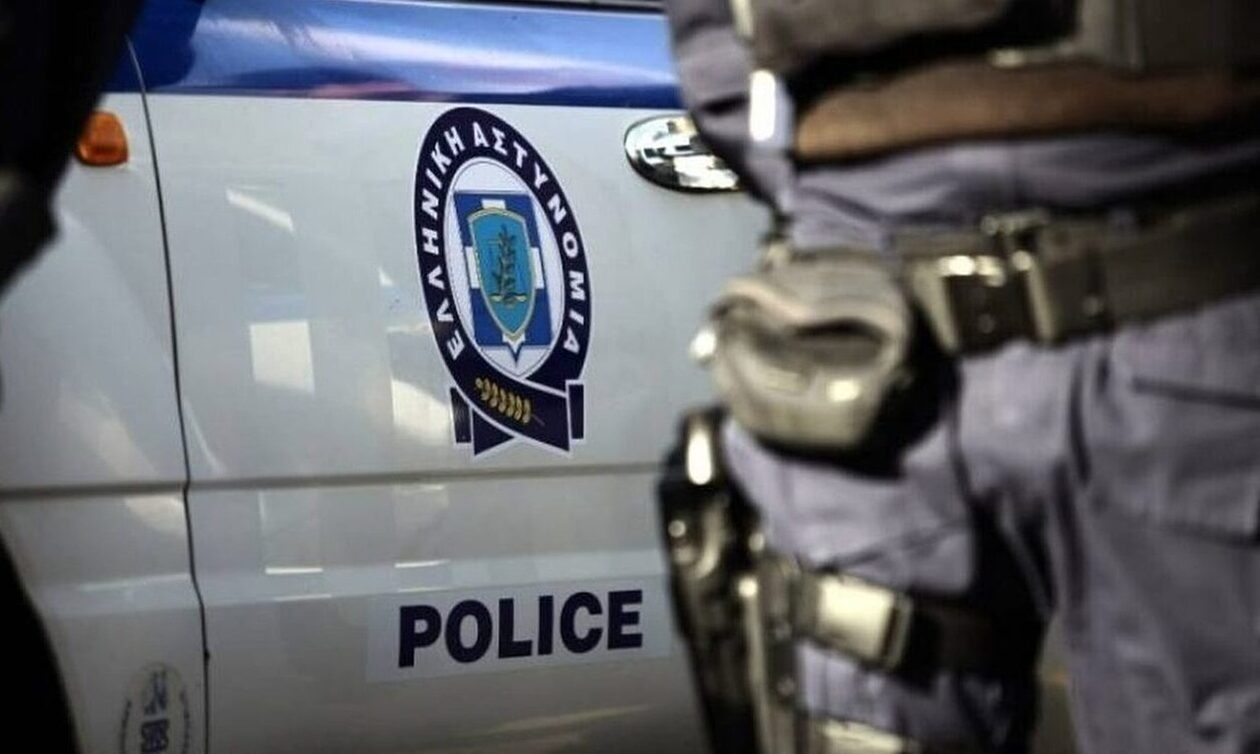 Πρέβεζα: Χειροπέδες σε μαθητές που έκαναν φάρσα για βόμβα στο σχολείο τους