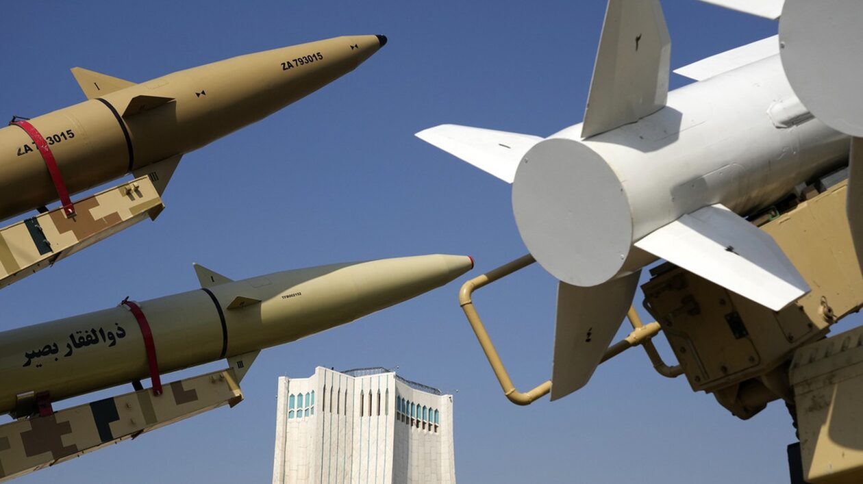 ΗΠΑ: Κυρώσεις σε δίκτυα προμηθευτών που συνδέονται με βαλλιστικά προγράμματα του Ιράν