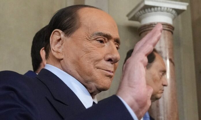 1533513-berlusconi.jpg