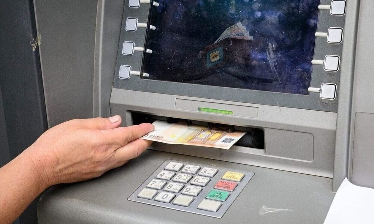 Συντάξεις Απριλίου: Πότε καταβάλλονται στους συνταξιούχους