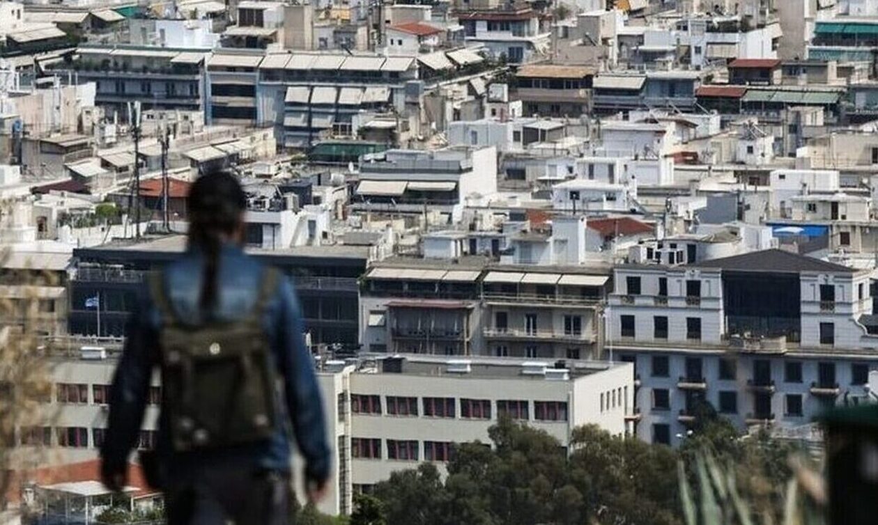 Τι αλλάζει στα στεγαστικά δάνεια  – Τα νέα όρια για όσους αγοράζουν σπίτι