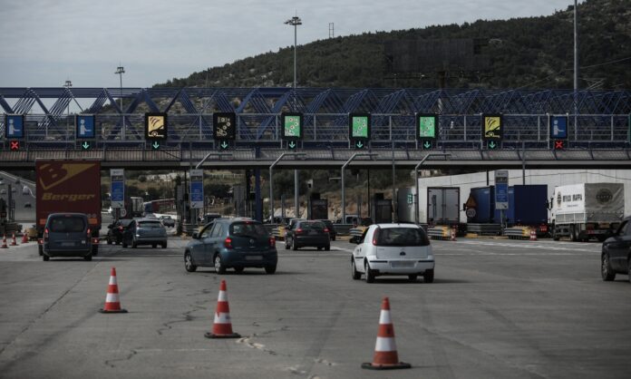 1534085-diodia-eurokinissi.jpg