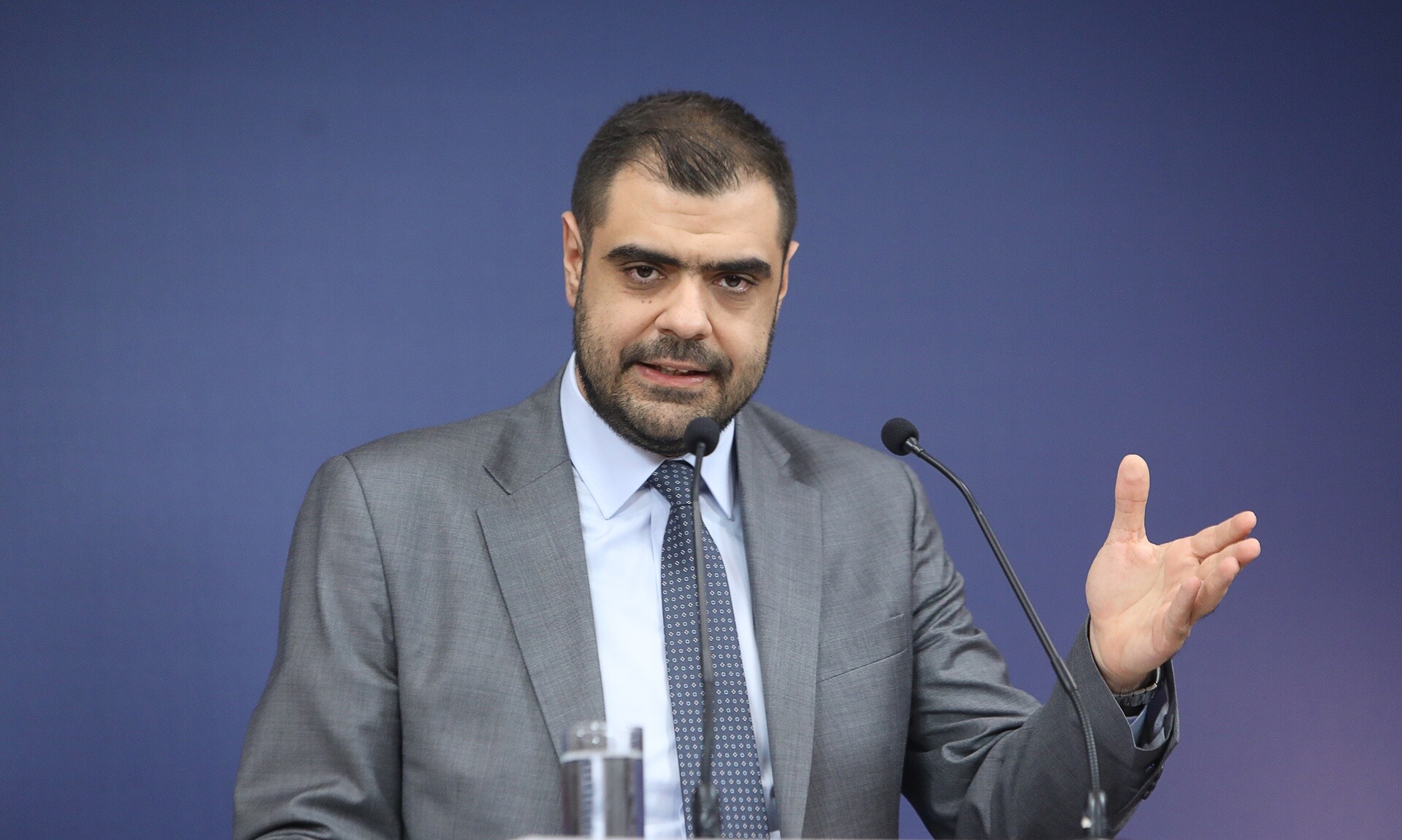 Μαρινάκης για πρόταση δυσπιστίας από το ΠΑΣΟΚ: «Οι μάσκες έπεσαν»