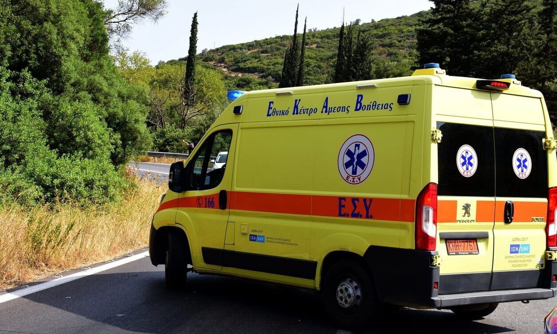 Λάρισα: Τροχαίο ατύχημα με εκτροπή οχήματος – Στο νοσοκομείο η οδηγός