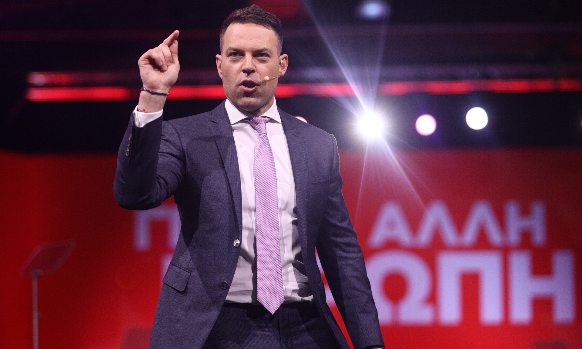 Εξελίξεις από την πρόταση δυσπιστίας: «Ξαναζεσταίνεται» η κουβέντα για την Κεντροαριστερά