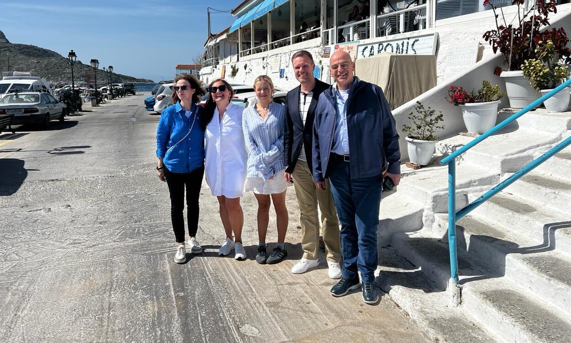 Αίγινα: Ο Δένδιας είχε ιδιωτική συνάντηση με τον υπουργό Εξωτερικών της Λιθουανίας