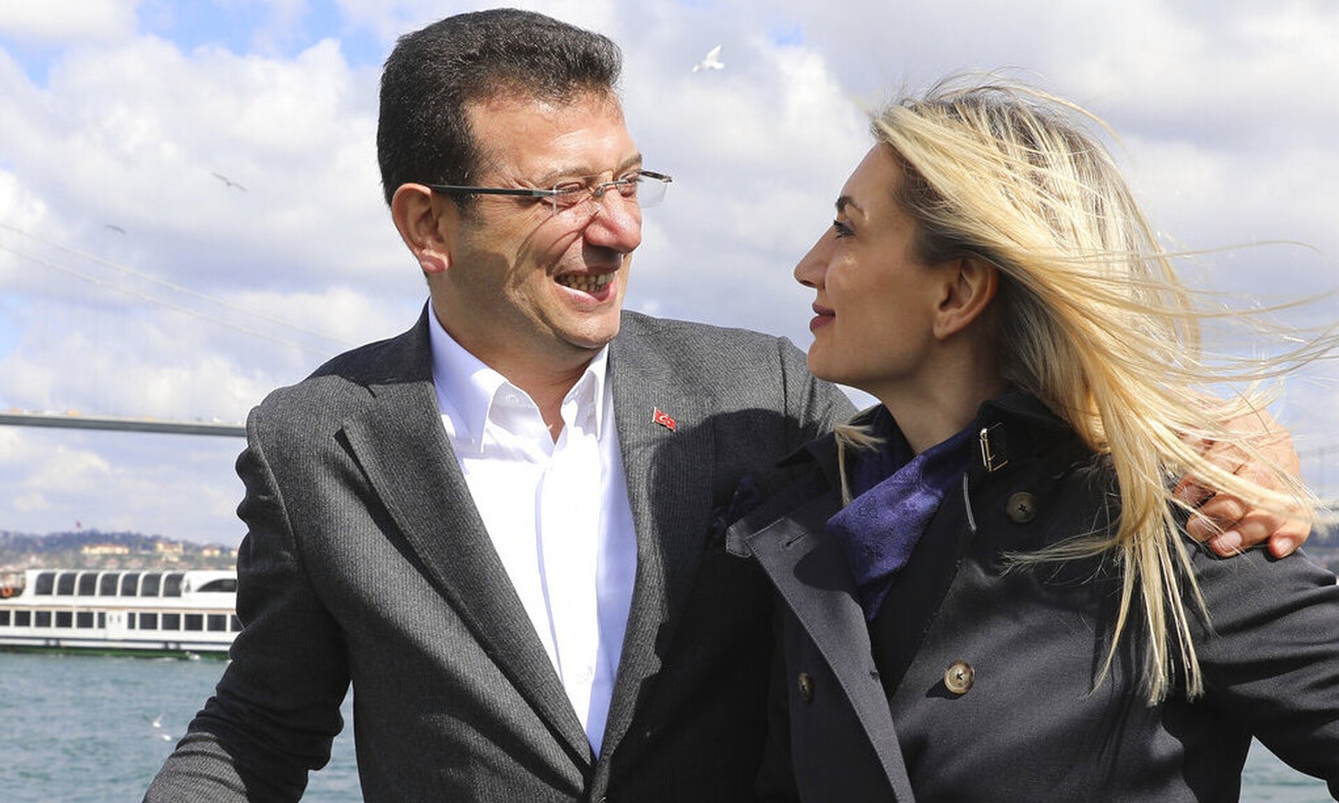 Nτιλέκ Ιμάμογλου: Η «πρώτη κυρία» της Κωνσταντινούπολης που θέλει να γίνει..Εμινέ στη θέση της Εμινέ