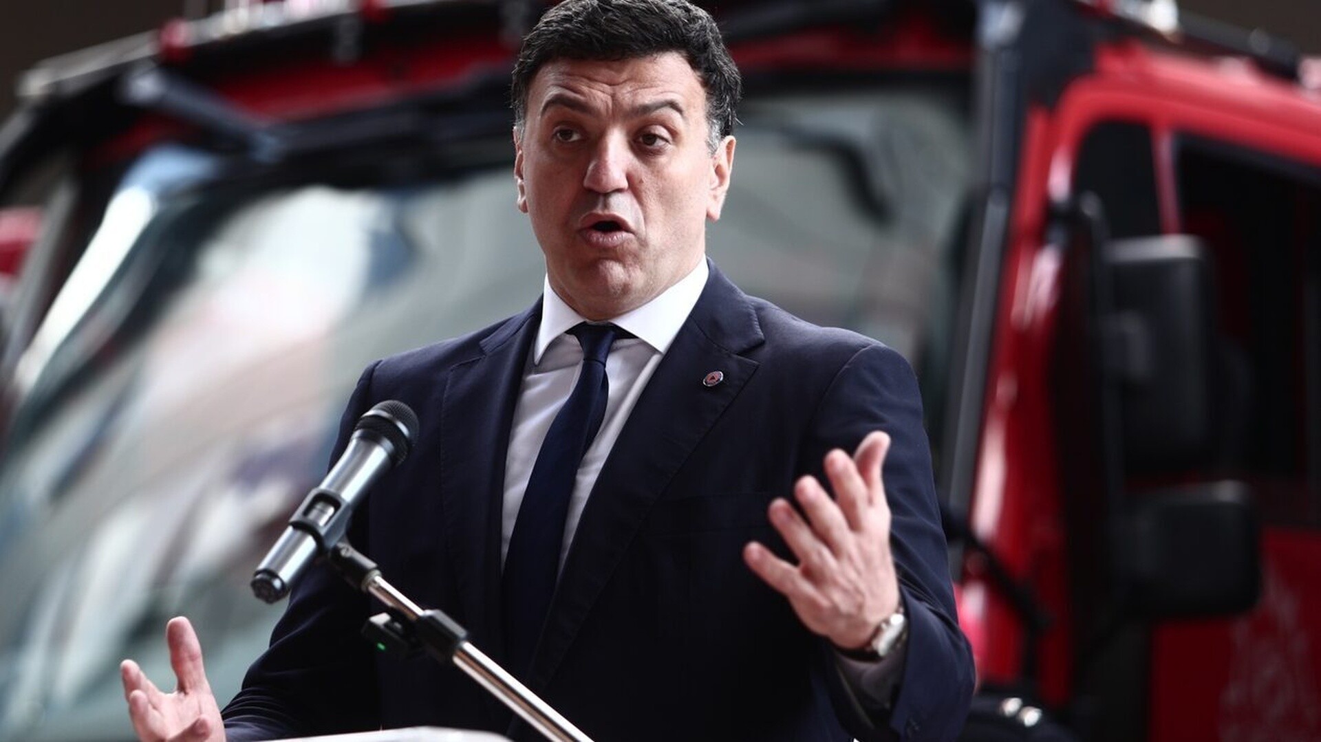 Βασίλης Κικίλιας: Υπογραφή σύμβασης για τρία αεροσκάφη εναέριας επιτήρησης