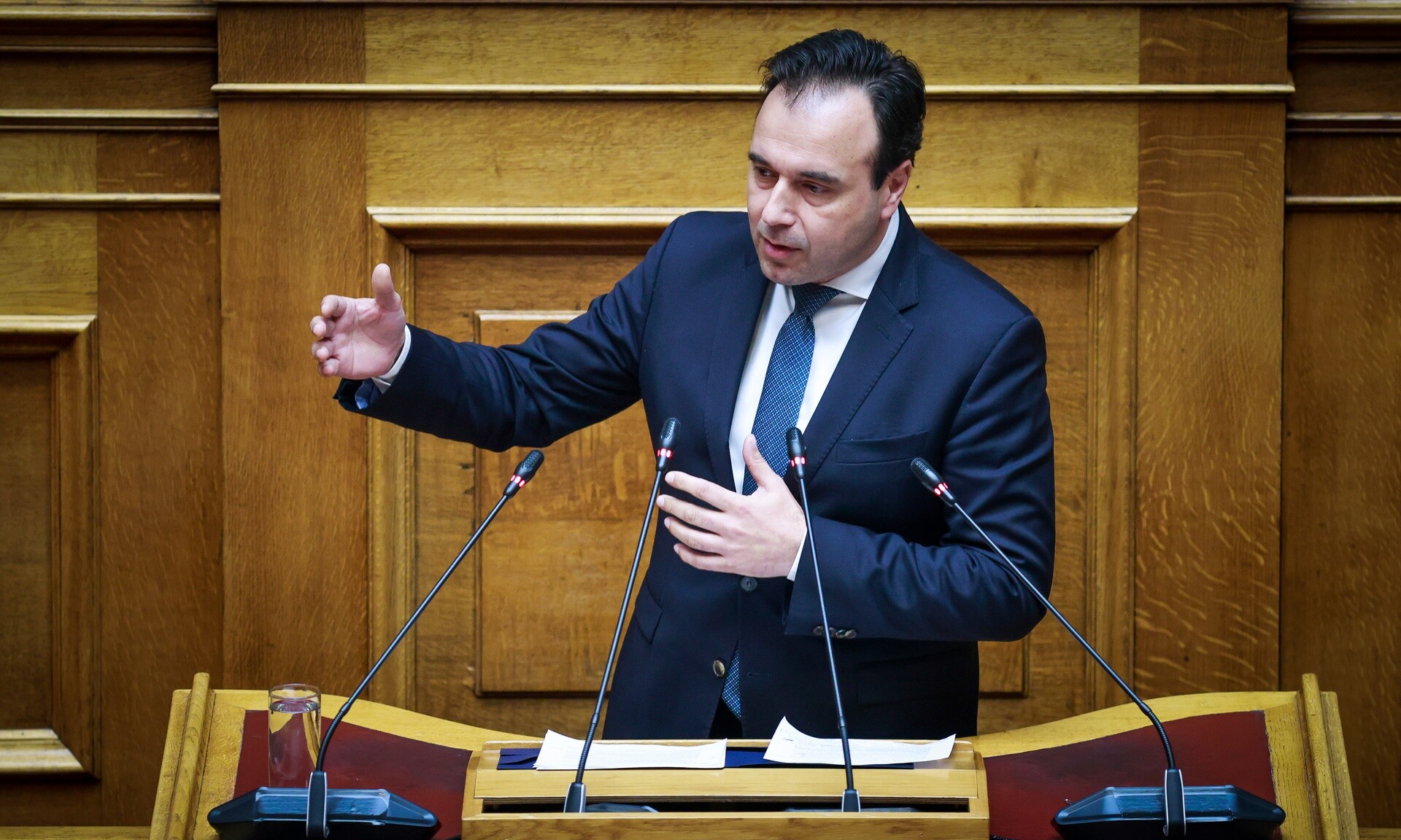 Πράξη για τις ψηφιακές υπηρεσίες: Υπερψηφίστηκε το νομοσχέδιο του υπουργείου Ψηφιακής Διακυβέρνηση