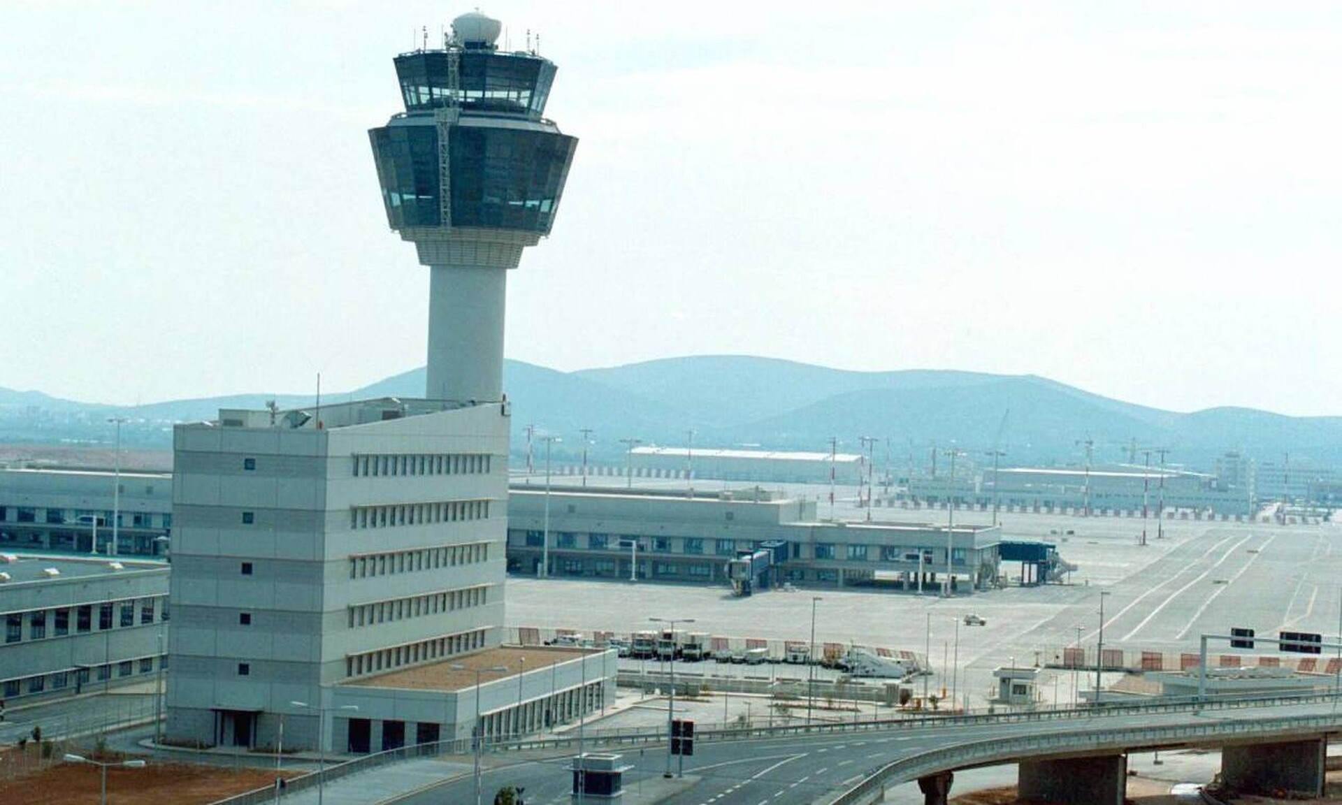 Στάση εργασίας των Ελεγκτών Εναέριας Κυκλοφορίας Ελλάδας την Τρίτη 9 Απριλίου