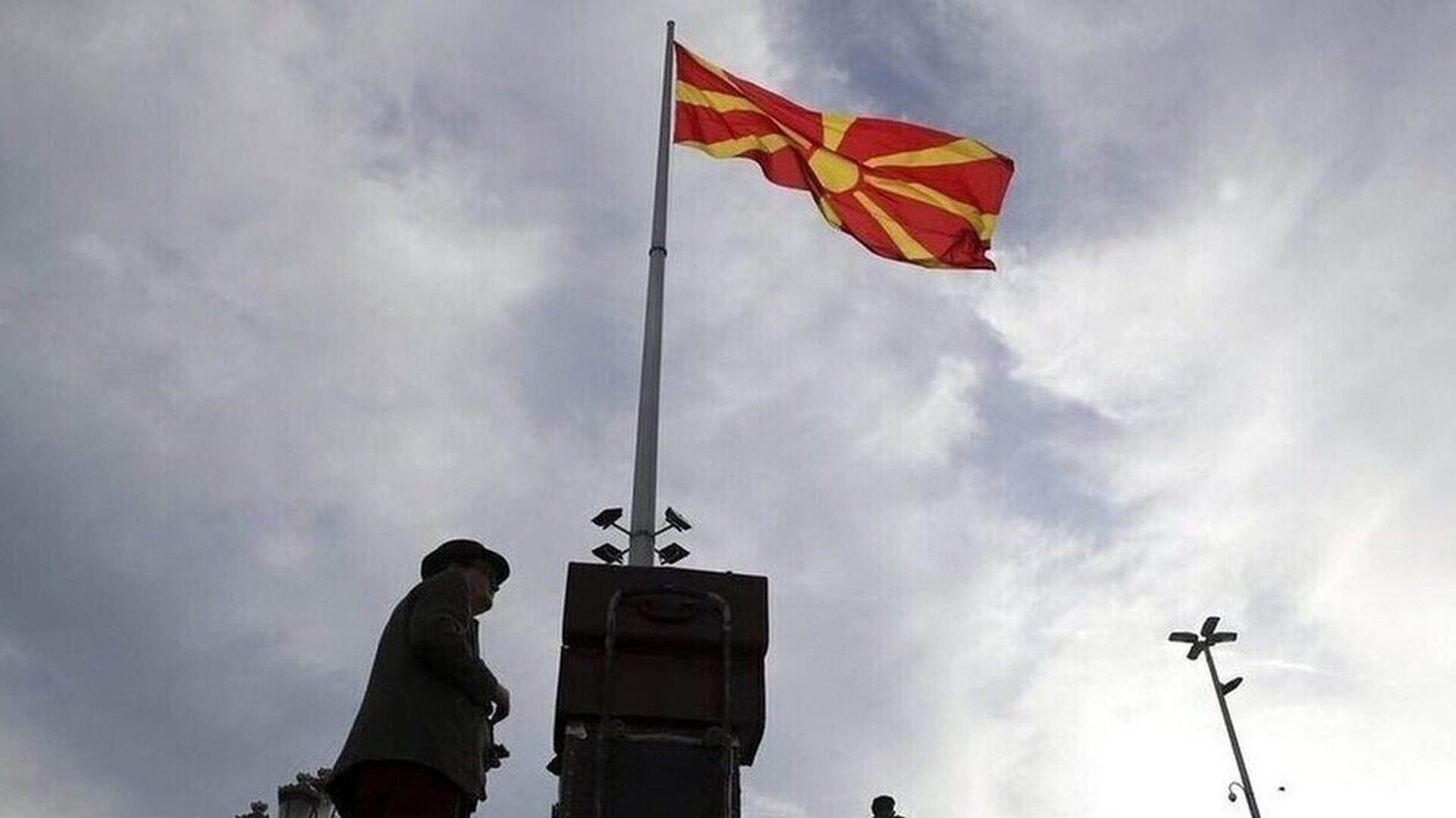 Σκοπιανός ηγέτης κόμματος θέλει να ακυρώσει τη Συμφωνία των Πρεσπών – Θέλει μόνο το κλεμμένο όνομα
