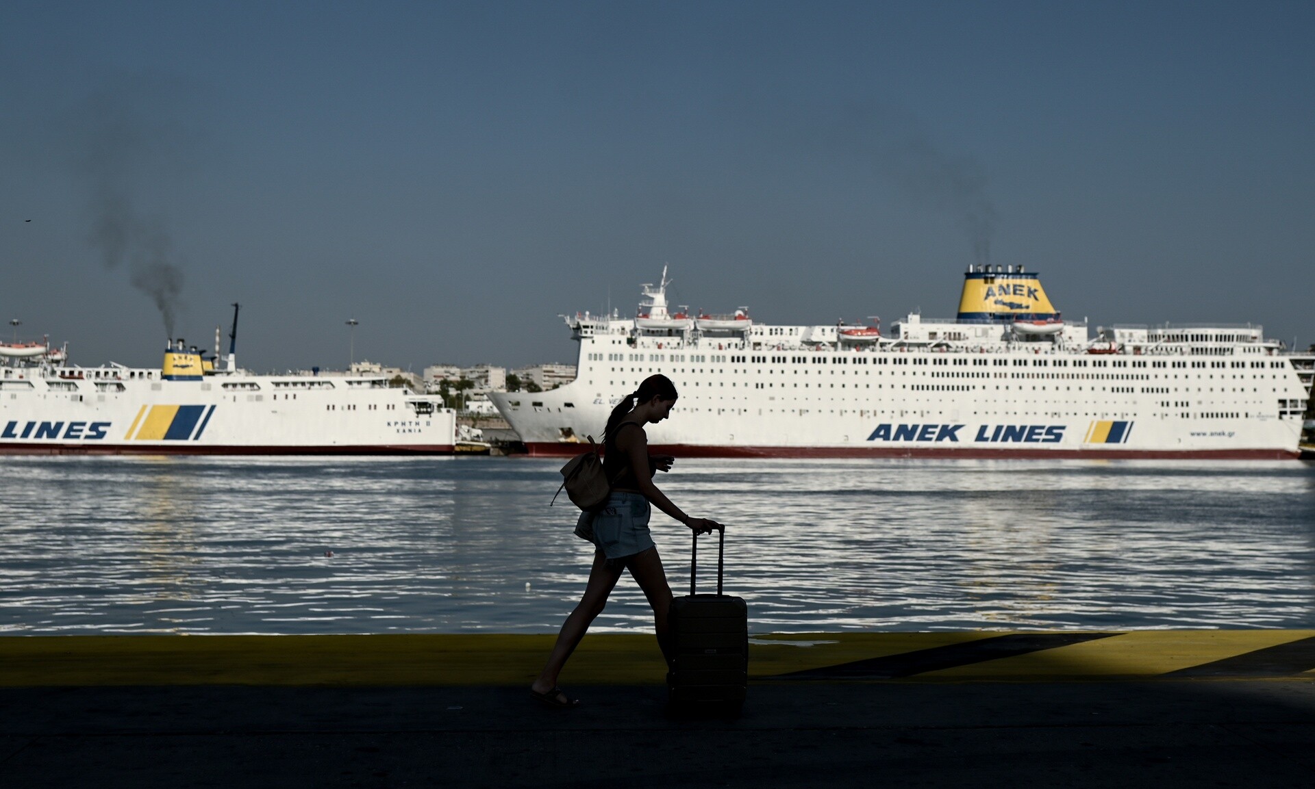 Πότε θα παραμείνουν δεμένα τα πλοία στα λιμάνια