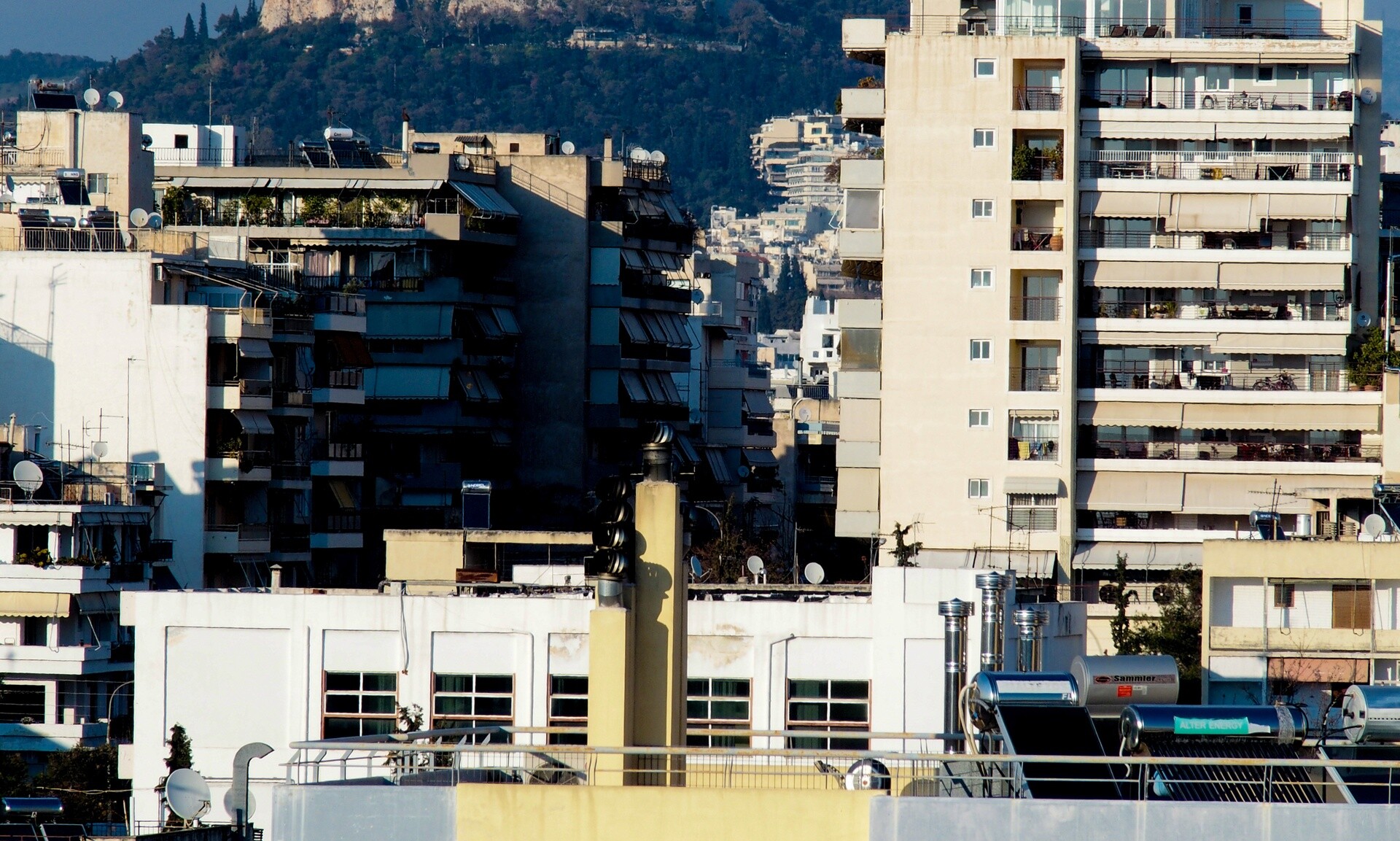 ΑΑΔΕ: Ώρα ΕΝΦΙΑ για 7.300.000 ιδιοκτήτες ακινήτων σε 11 δόσεις