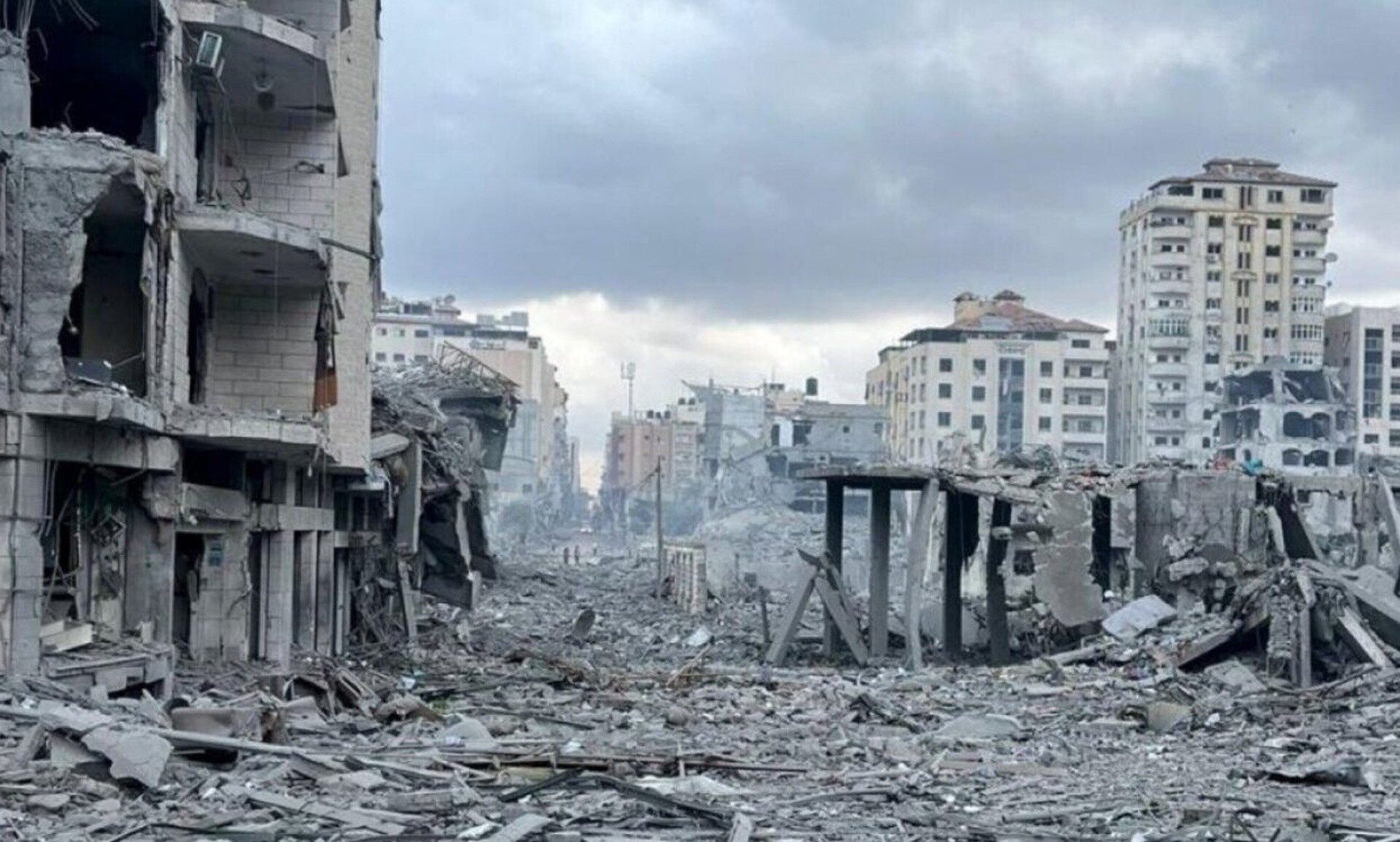 Αντιπροσωπεία της Χαμάς στο Κάιρο για νέες συνομιλίες με σκοπό την εκεχειρία στη Γάζα