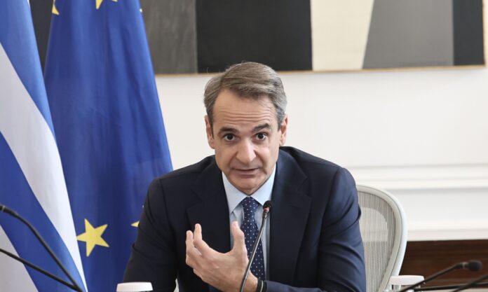 1538293-4-mitsotakis.jpg