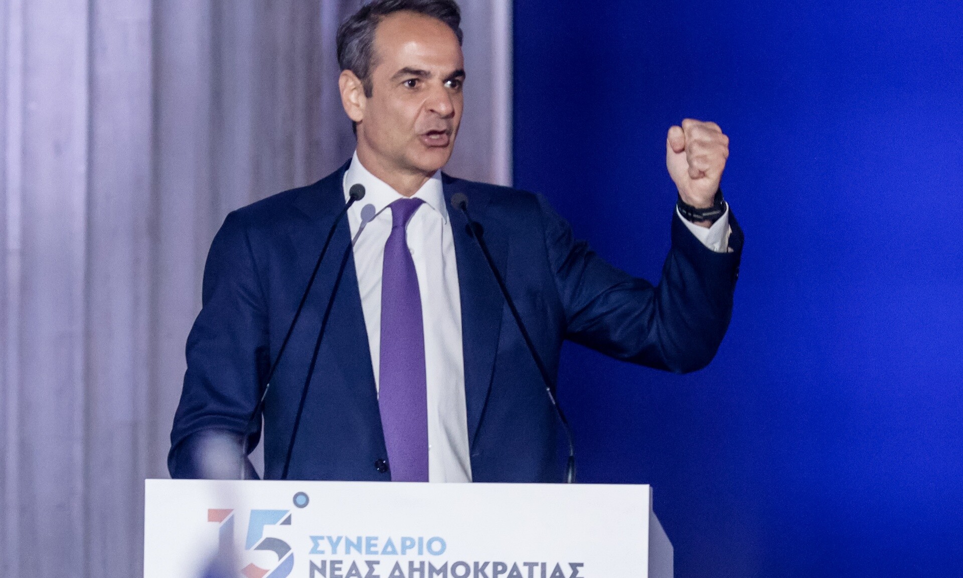 «Αυλαία» για το 15ο συνέδριο της ΝΔ: Live η ομιλία του Κυριάκου Μητσοτάκη