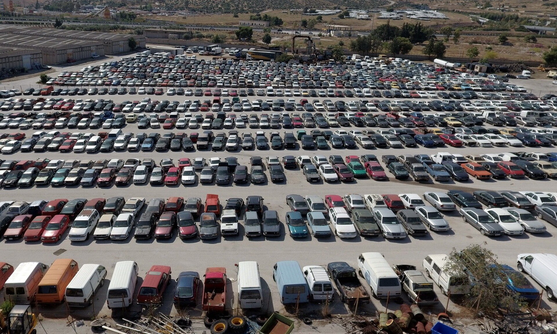 Αυτοκίνητα από 300 ευρώ: Πότε θα πραγματοποιηθεί η μεγάλη δημοπρασία με τα 51 οχήματα