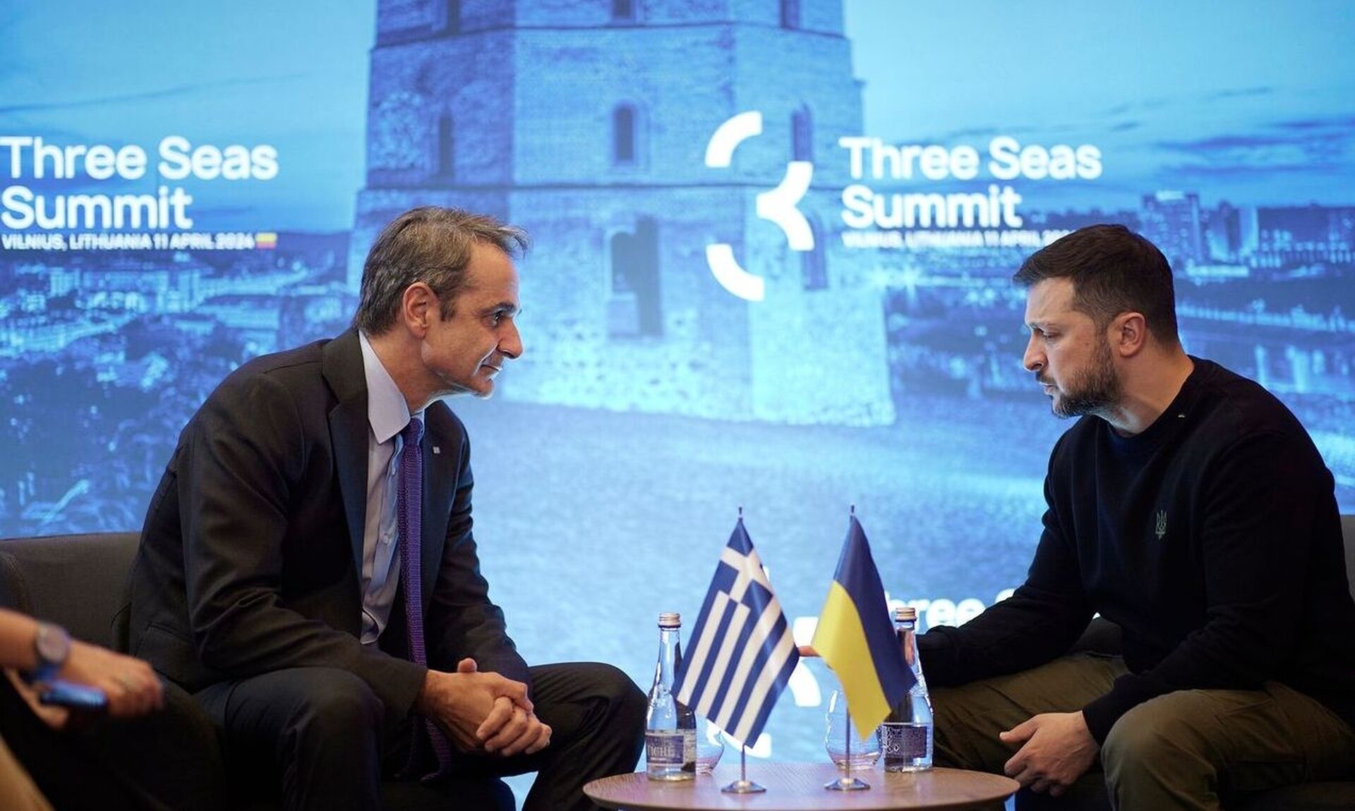 Ο Μητσοτάκης συναντήθηκε με τον Ζελένσκι στη Λιθουανία