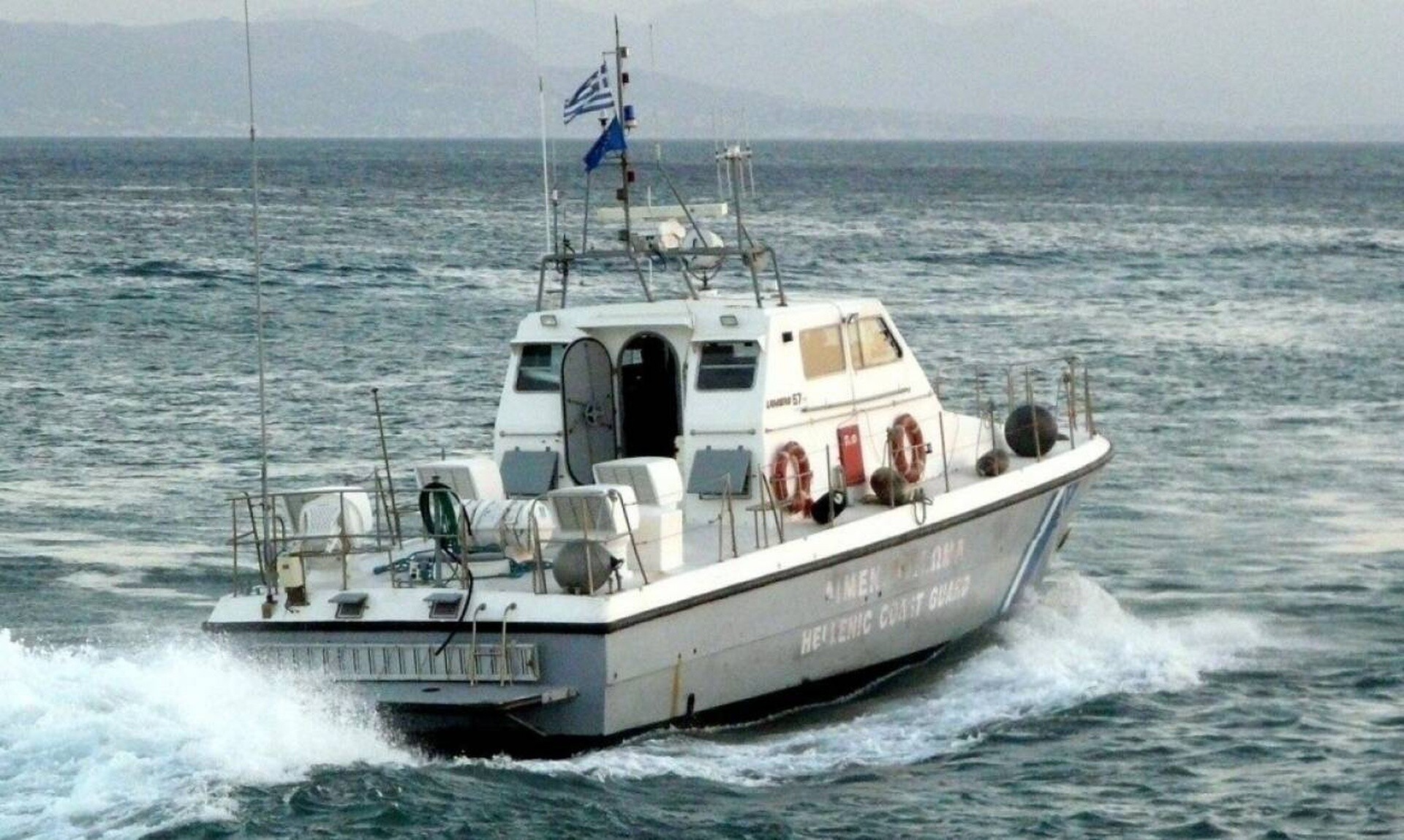 Συναγερμός στην Ύδρα μετά από πτώση άνδρα στη θάλασσα
