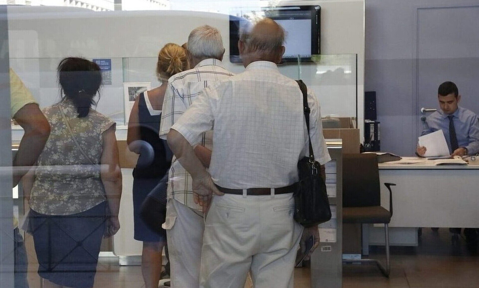 Αναδρομικά έως 50.000 ευρώ σε συνταξιούχους στο τέλος Απριλίου – Οι κερδισμένοι