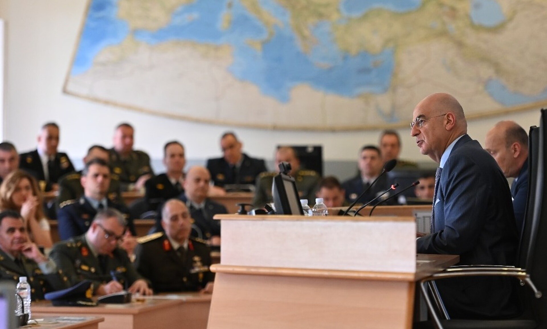 Στη Σχολή Εθνικής Άμυνας ο Νίκος Δένδιας: Η αναγκαία μεταρρύθμιση των Ενόπλων Δυνάμεων