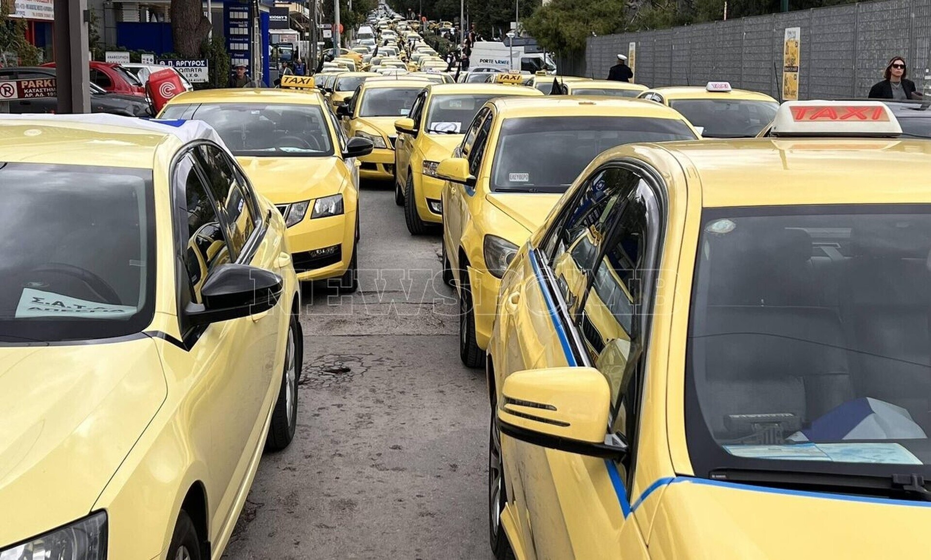 Απεργία: Στάση εργασίας πραγματοποιούν οι οδηγοί ταξί – Ποιες ώρες δεν θα υπάρχουν δρομολόγια