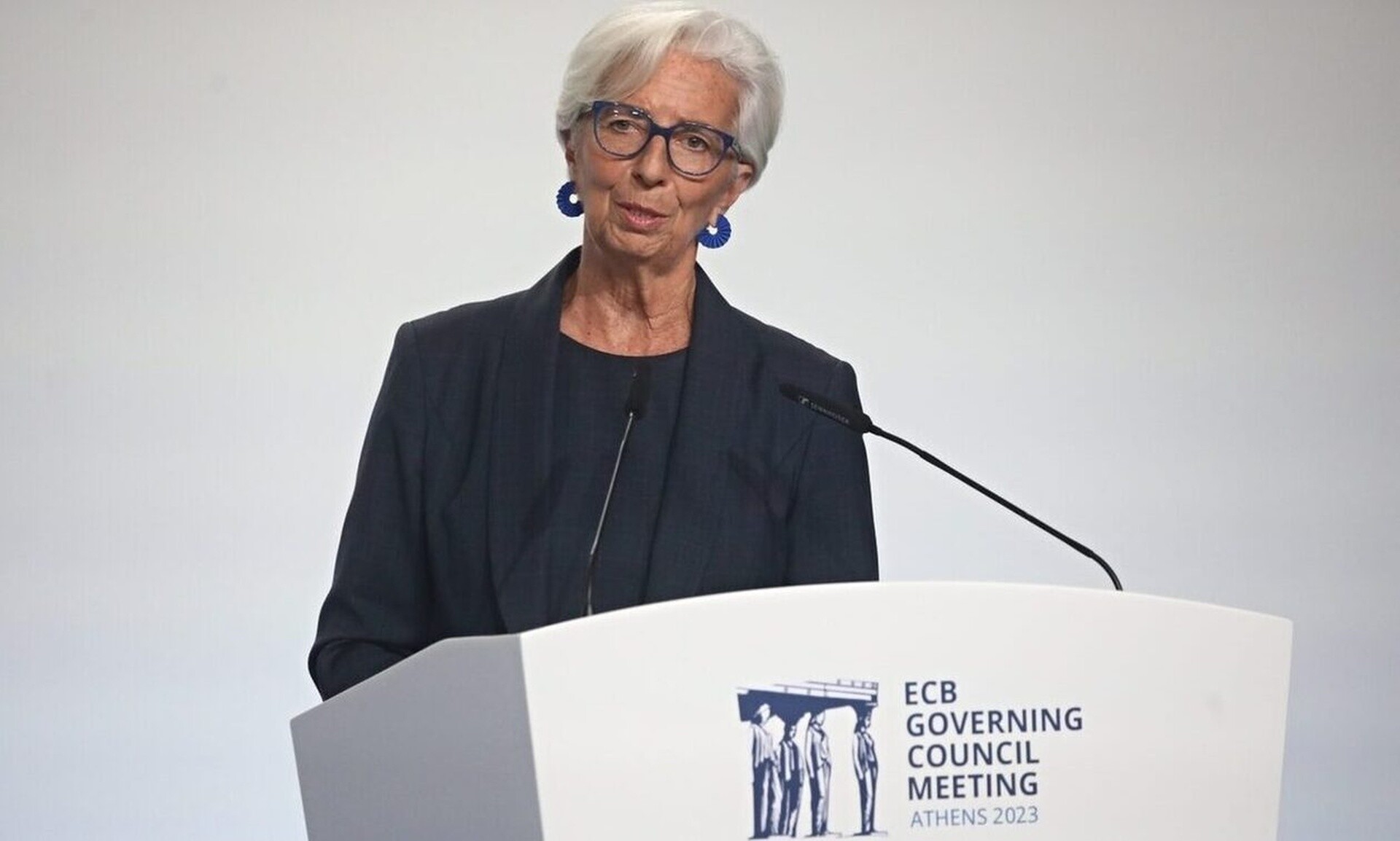 Λαγκάρντ: Έρχεται μείωση των επιτοκίων από την ΕΚΤ