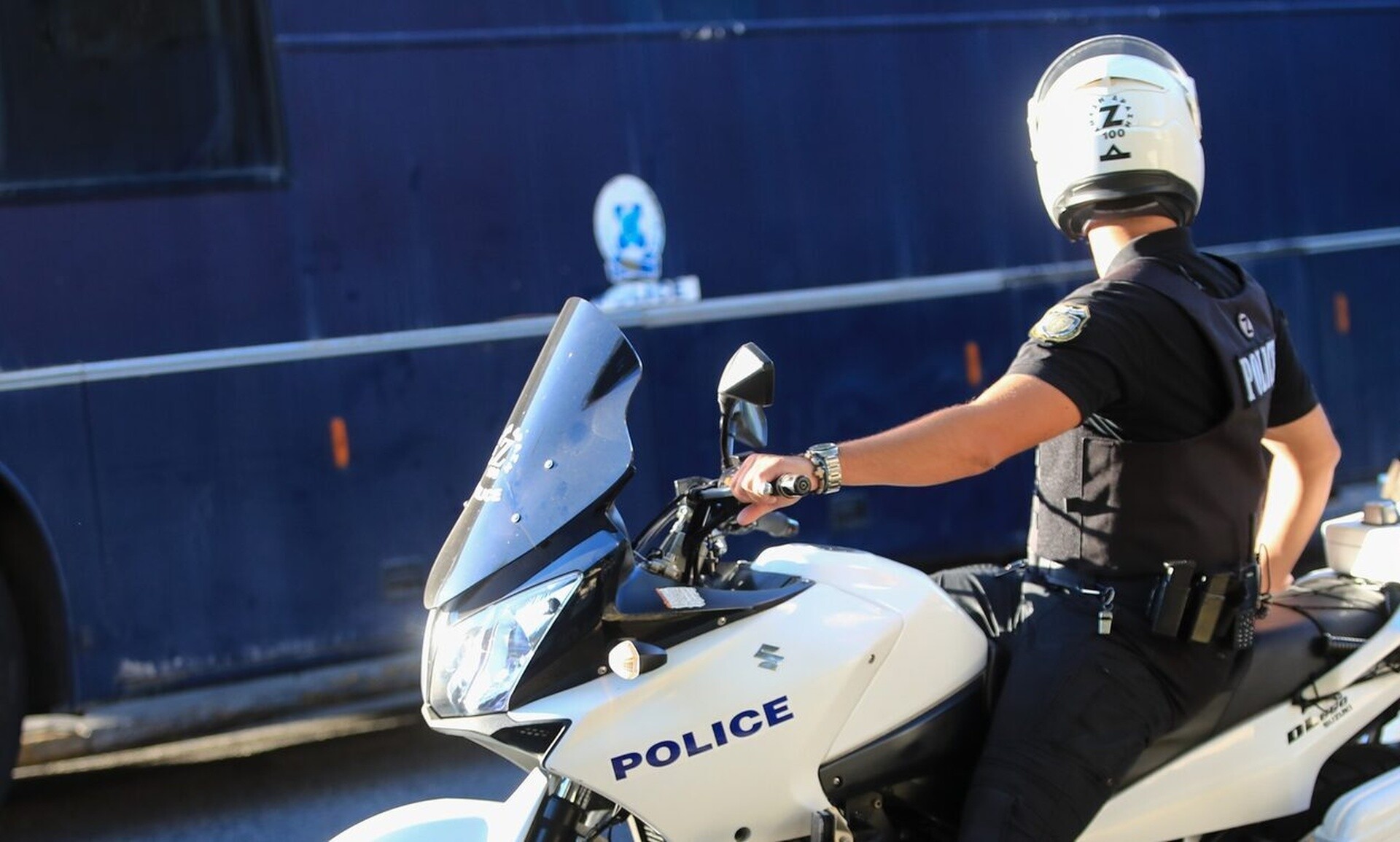 Συνελήφθη αστυνομικός για παρακολούθηση της πρώην συζύγου του