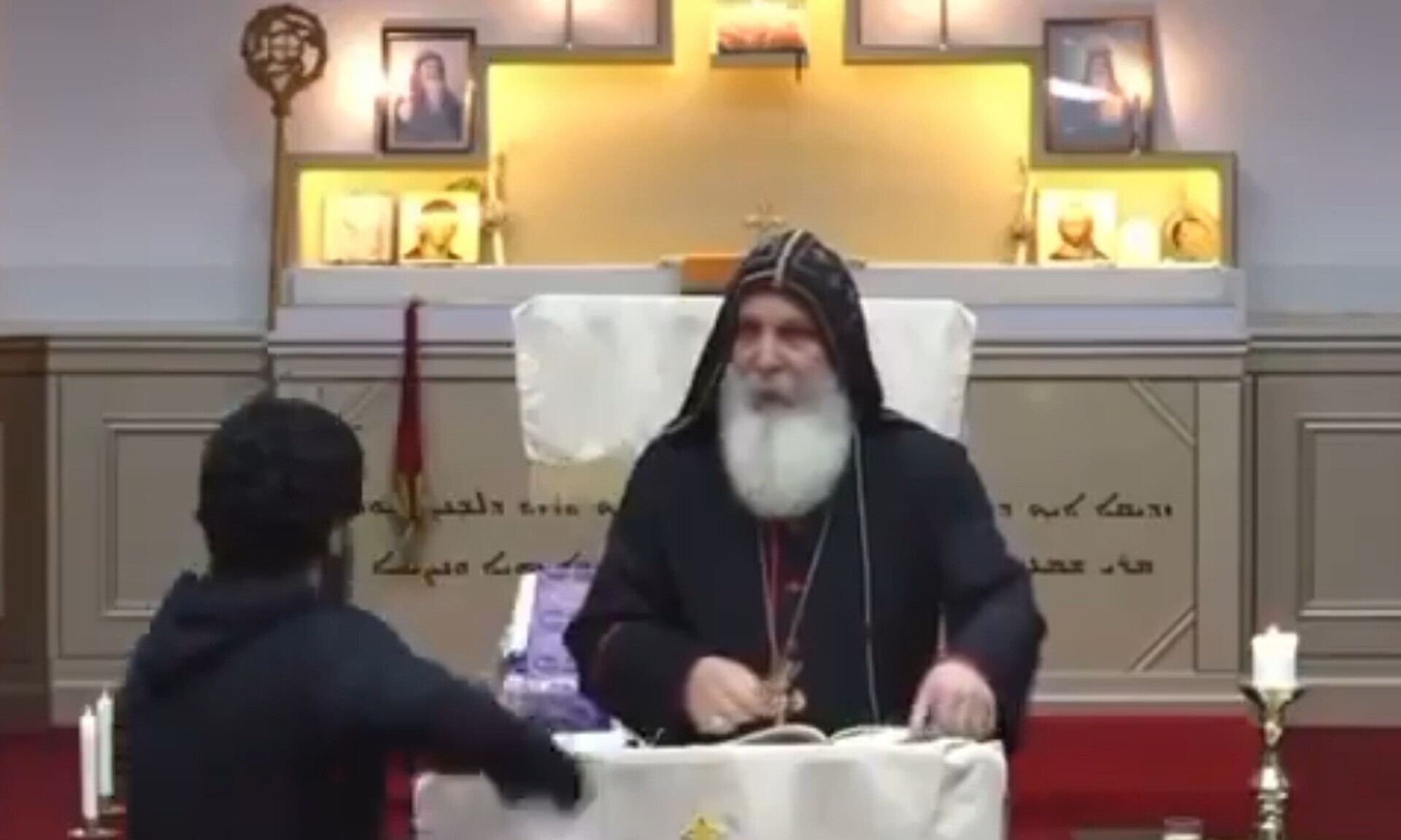 Πράξη «ισλαμικής τρομοκρατίας» το μαχαίρωμα ιερέα στο Σίδνεϊ – Ανησυχία για αντίποινα