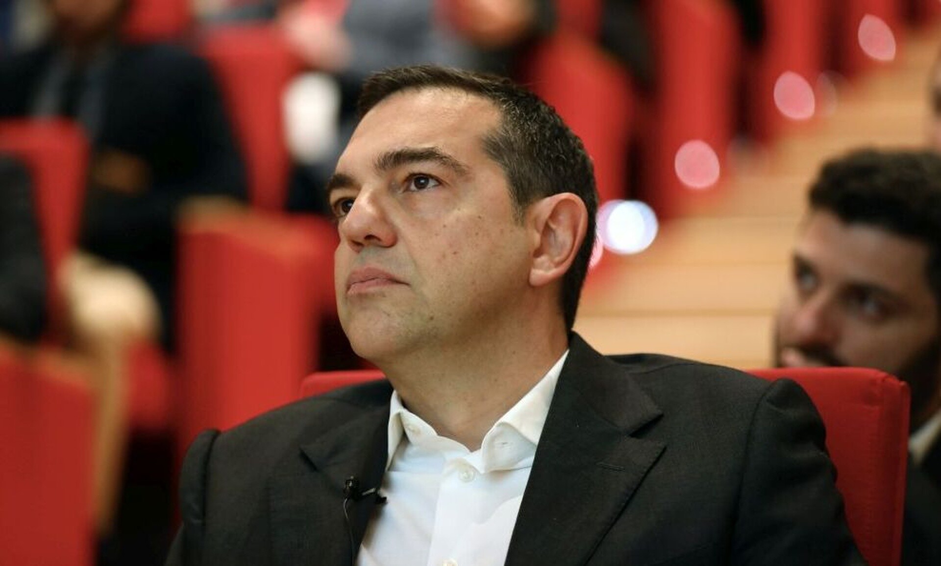 ΣΥΡΙΖΑ: Αποθέωση για τον Αλέξη Τσίπρα στην εκδήλωση για το ευρωψηφοδέλτιο