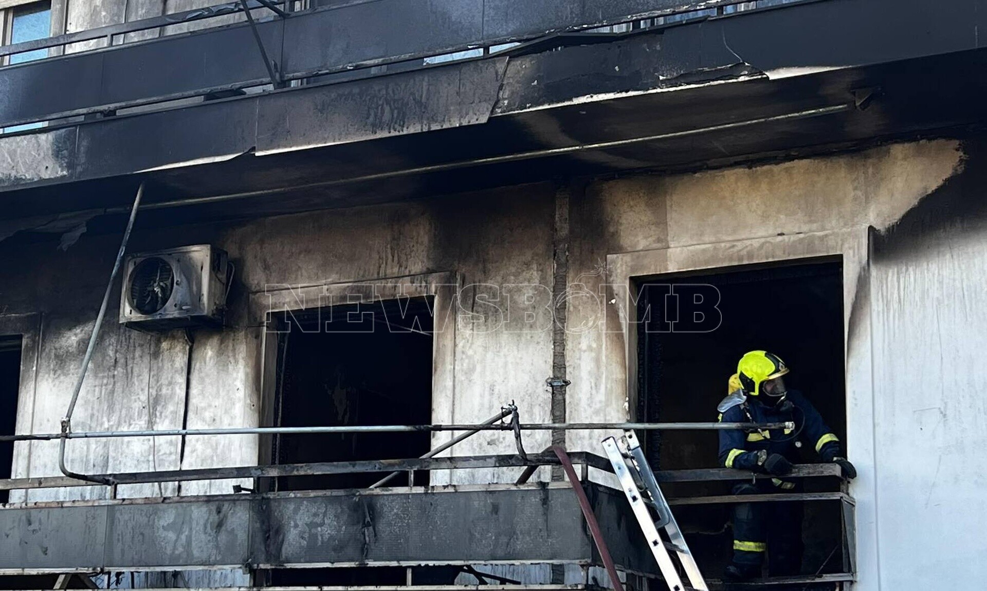 Φωτιά σε διαμέρισμα στη Ριζούπολη «Δεν μπορούσαμε να βγούμε λόγω της αύξησης θερμοκρασίας»