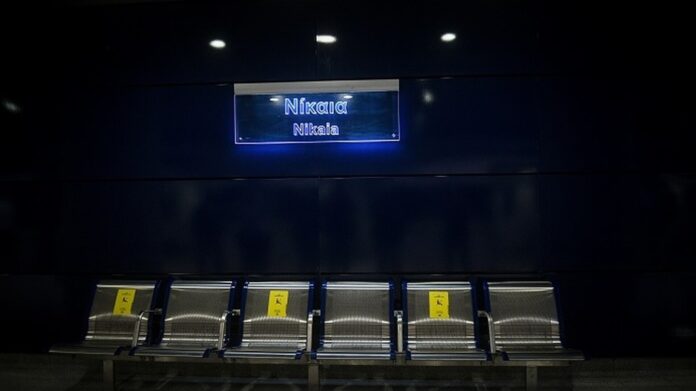 1542519-metro.jpg