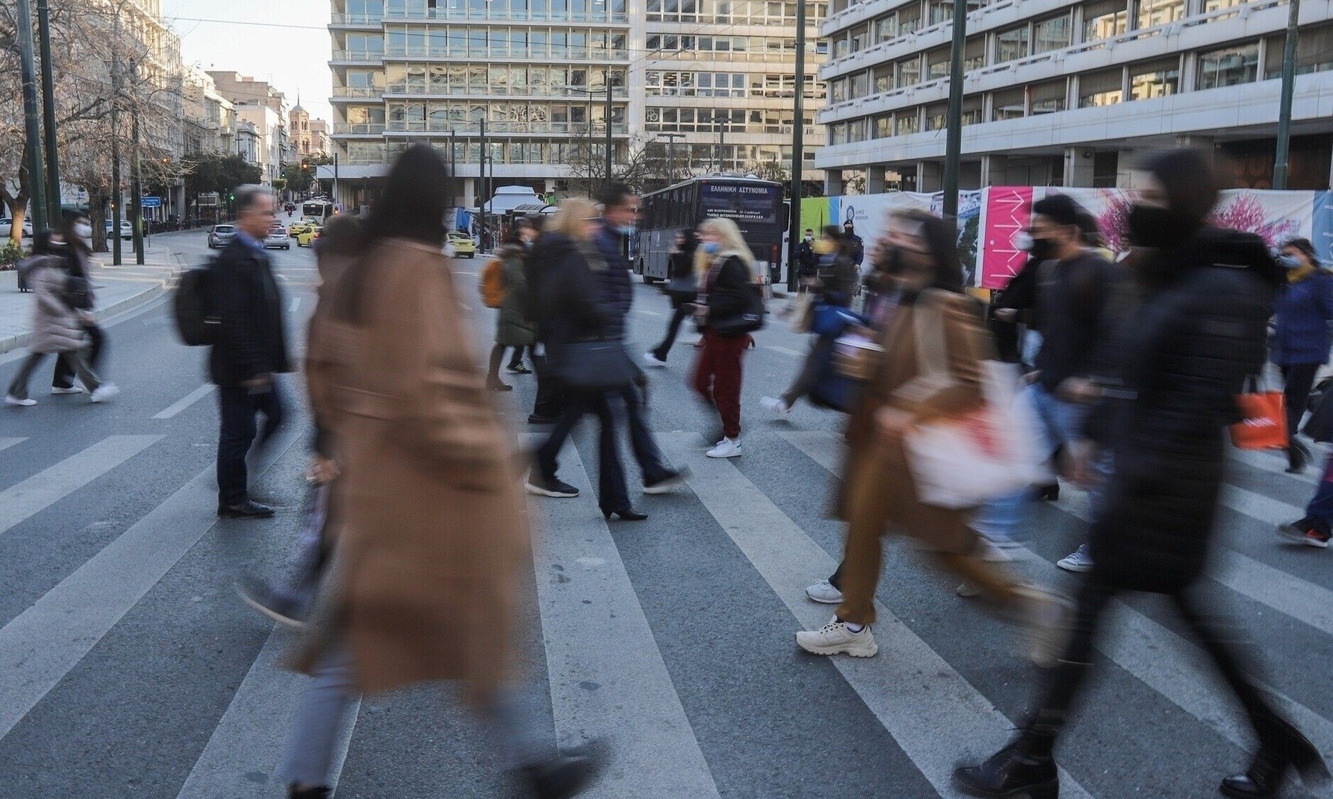 Αυξάνονται τα όρια ηλικίας συνταξιοδότησης κατά 1,5 έτος – Μεγαλύτερη αύξηση στις γυναίκες