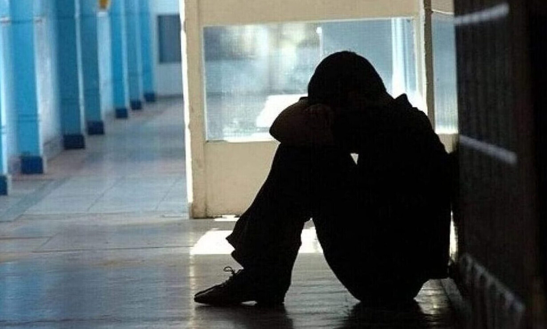 Μεσολόγγι: Ανήλικες μαθήτριες ξυλοκόπησαν συμμαθήτριά τους