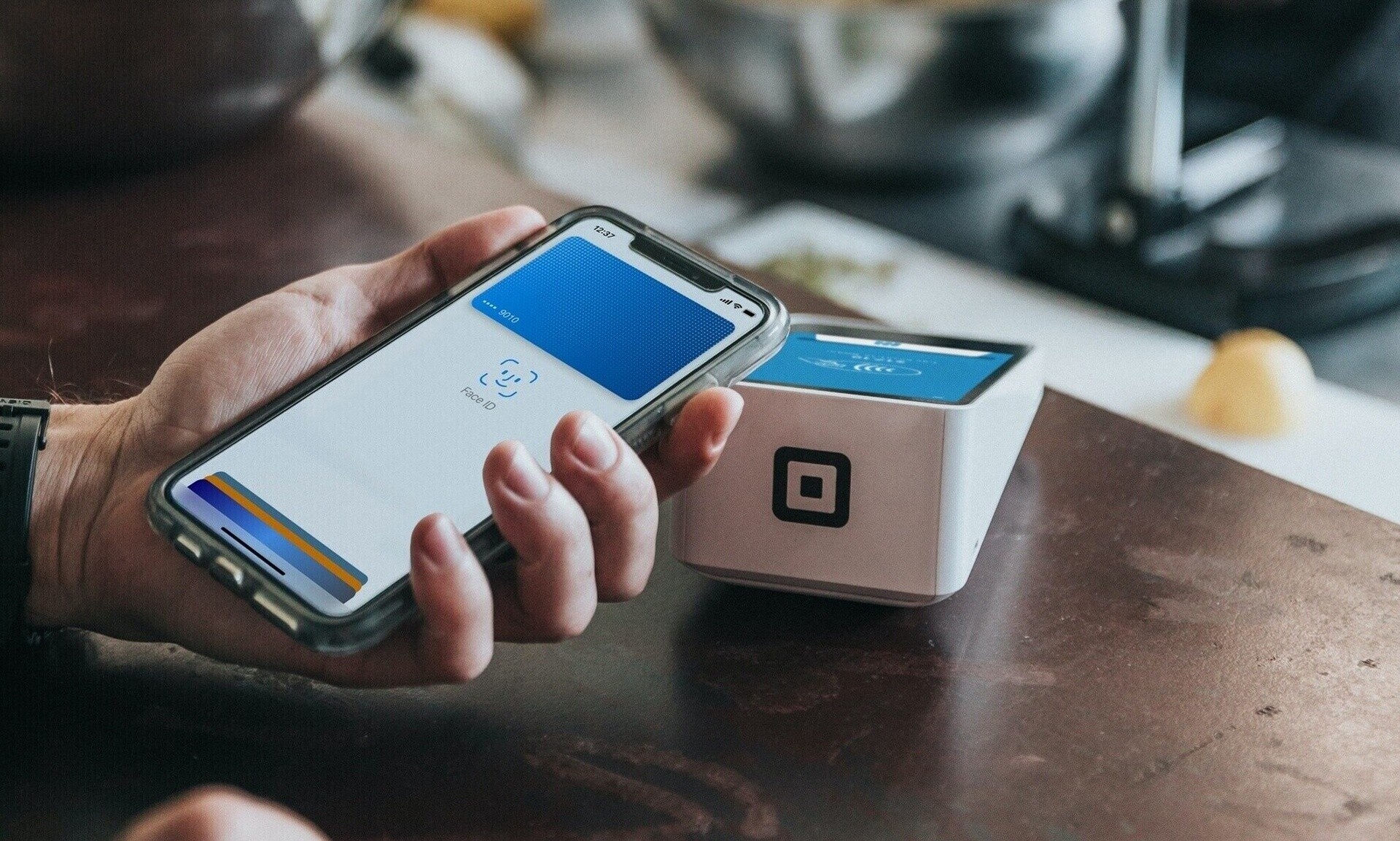 Αντίστροφη μέτρηση της προθεσμίας διασύνδεσης των POS με τις ταμειακές μηχανές – Έρχονται πρόστιμα