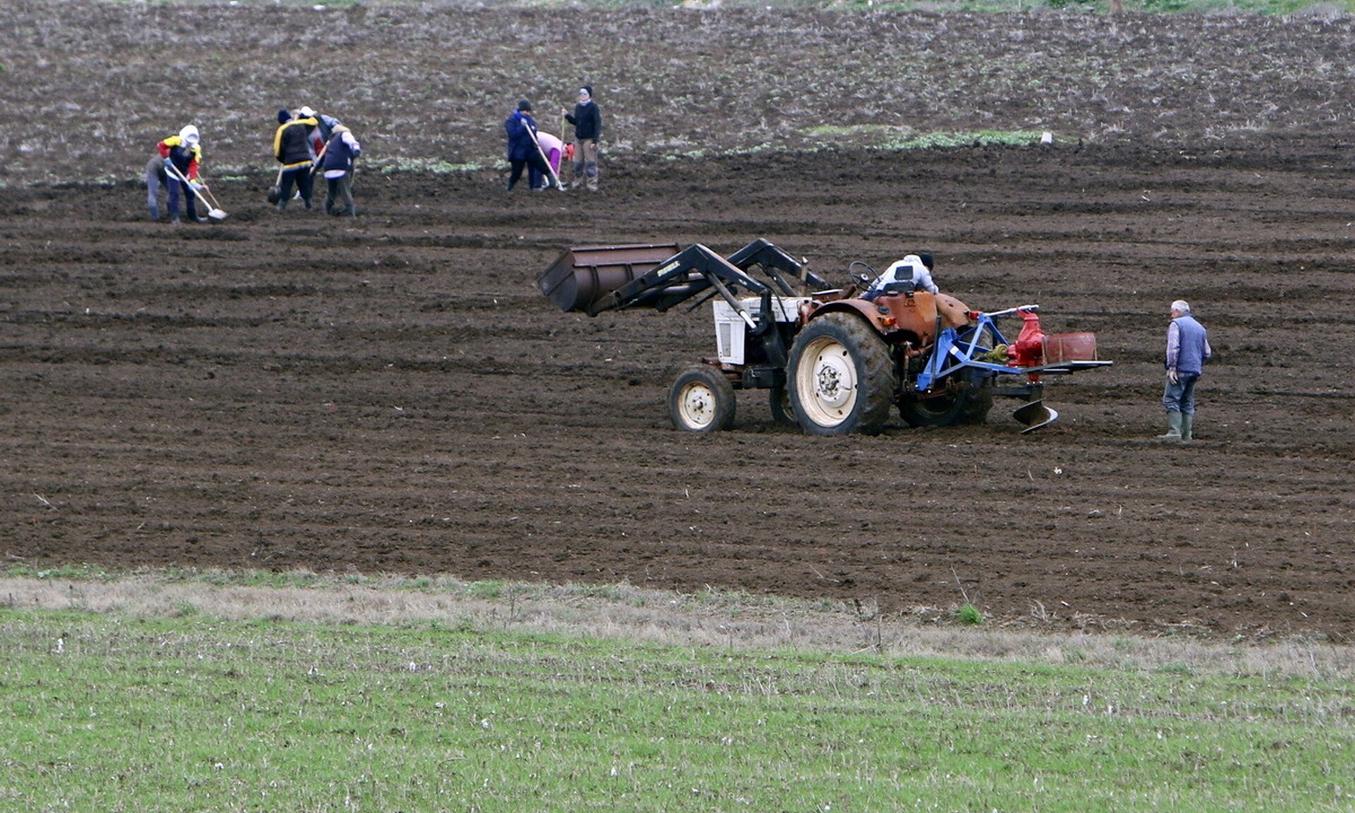 Ενεργοποιήθηκε η Κάρτα του Αγρότη – Ποιες είναι οι παροχές